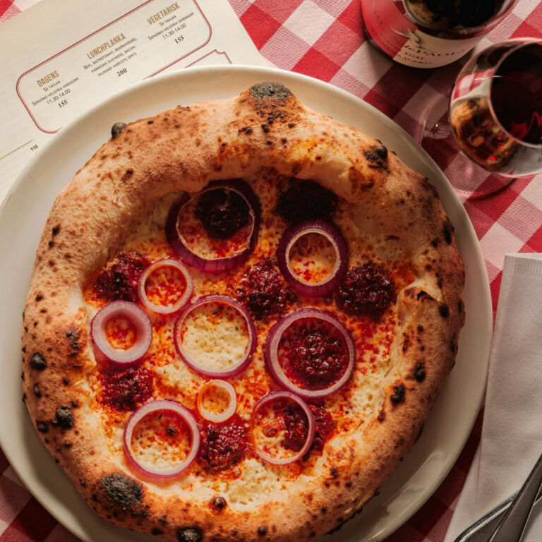Visitvastmanland piazza de spagna toppbild