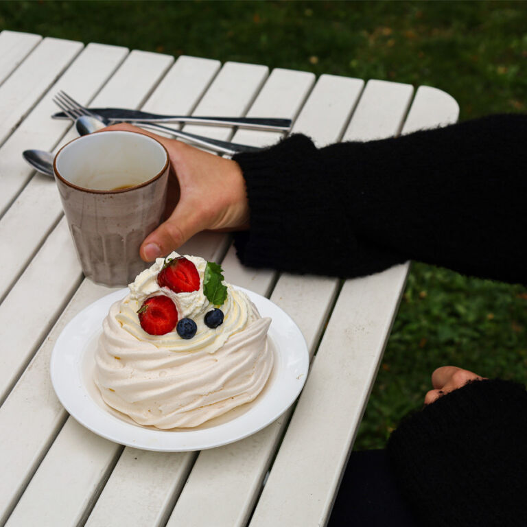 Visitvastmanland cafe malin graddbakelse