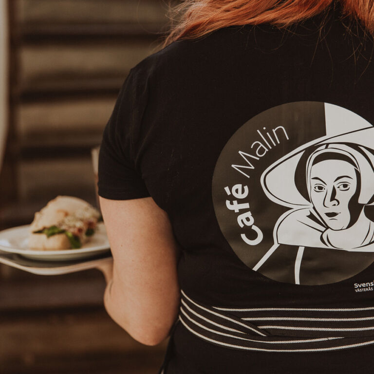 Visitvastmanland cafe malin tshirt