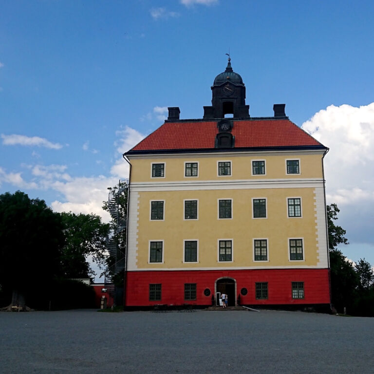 Visitvastmanland engsoslott toppbild