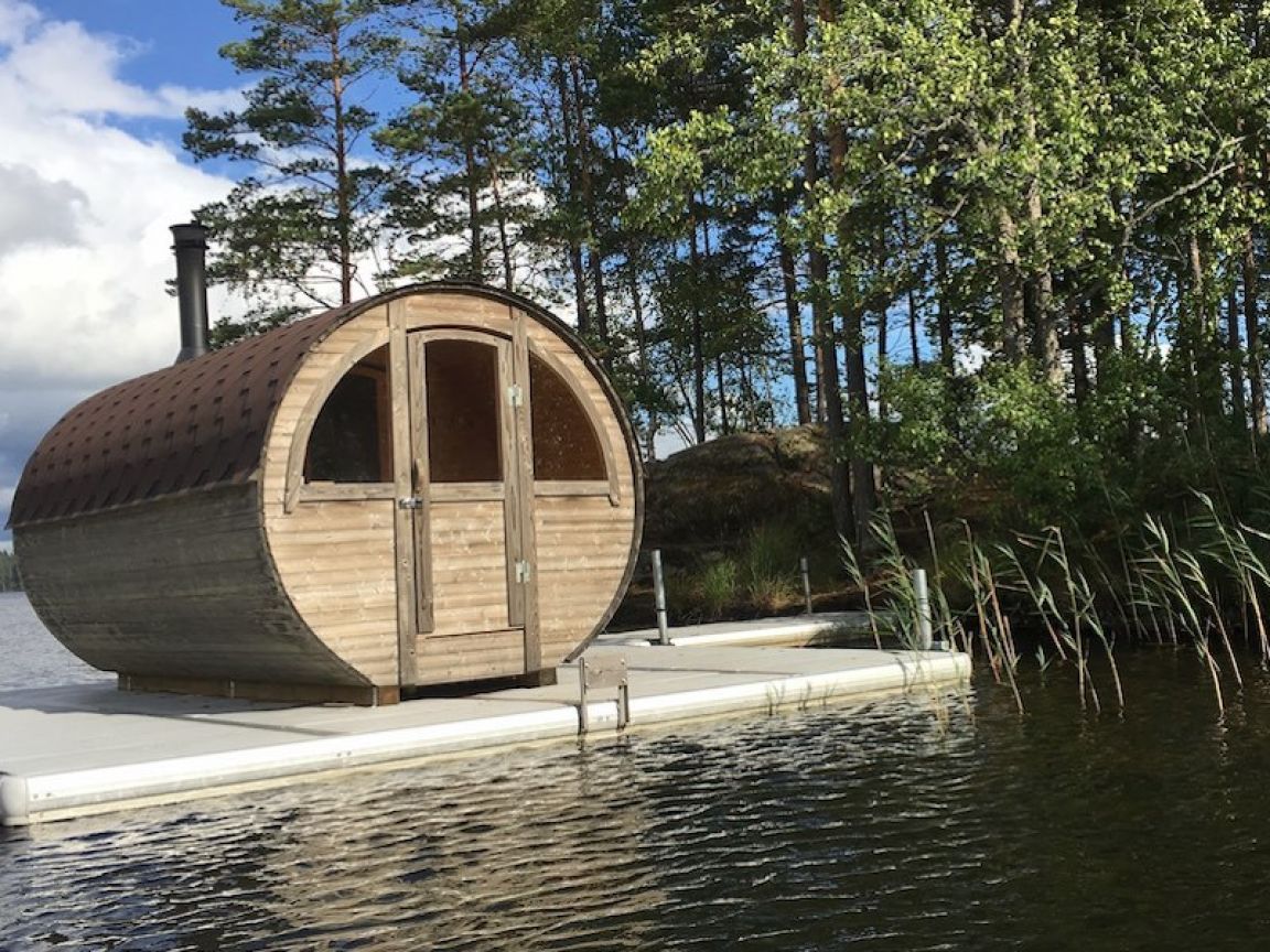 Visit vastmanland kolarbyn floating sauna