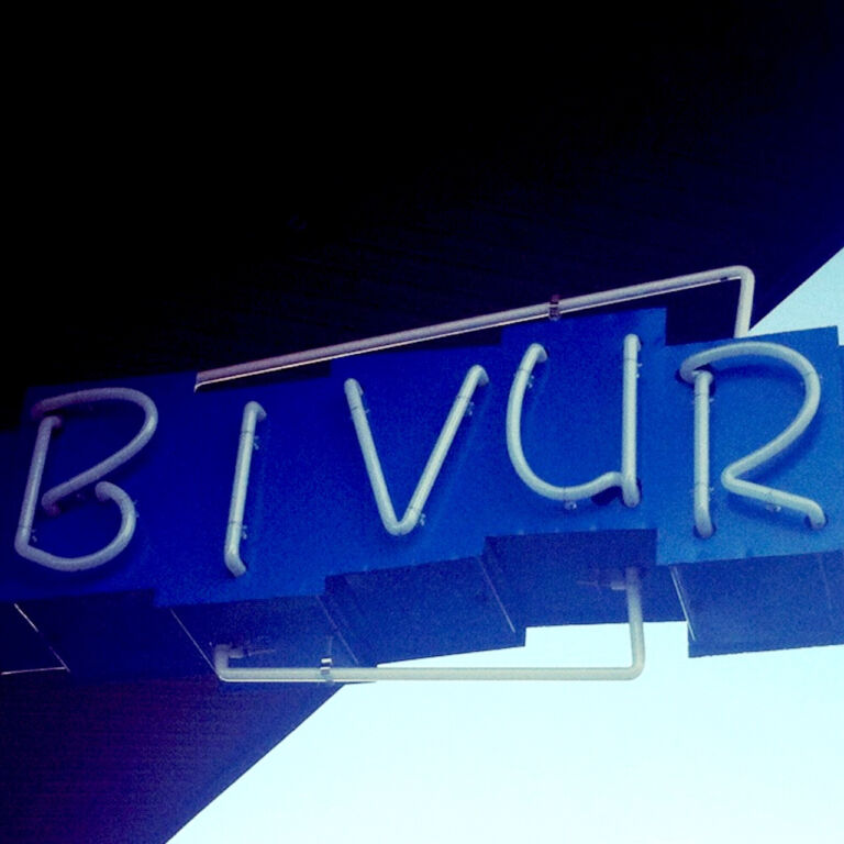 Visit vastmanland konditori bivur skylt toppbild