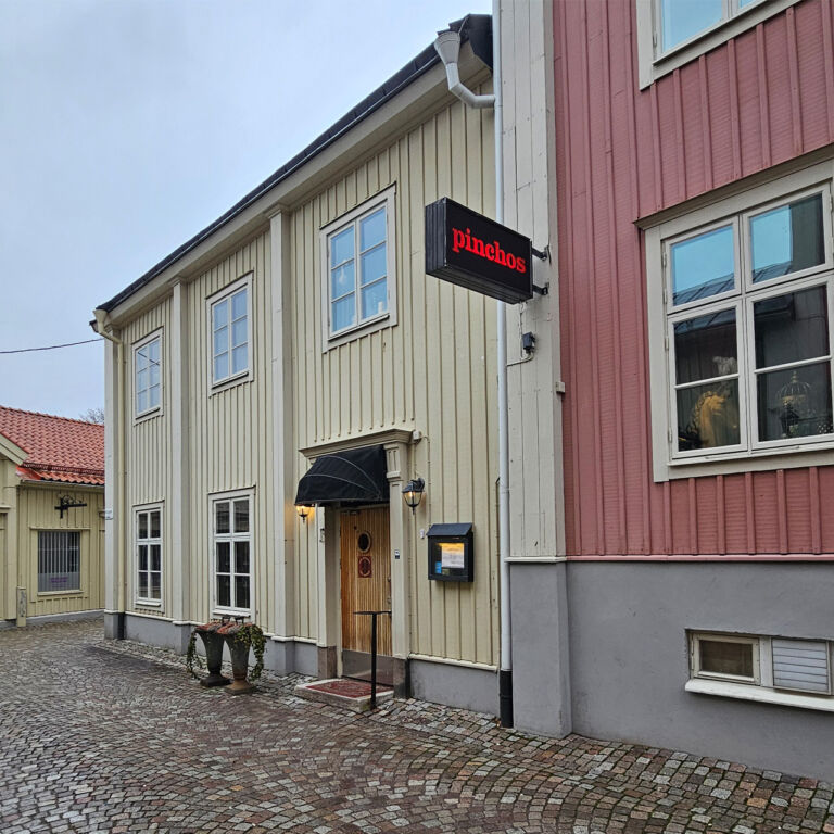 Utomhus bild entre till Pinchos
