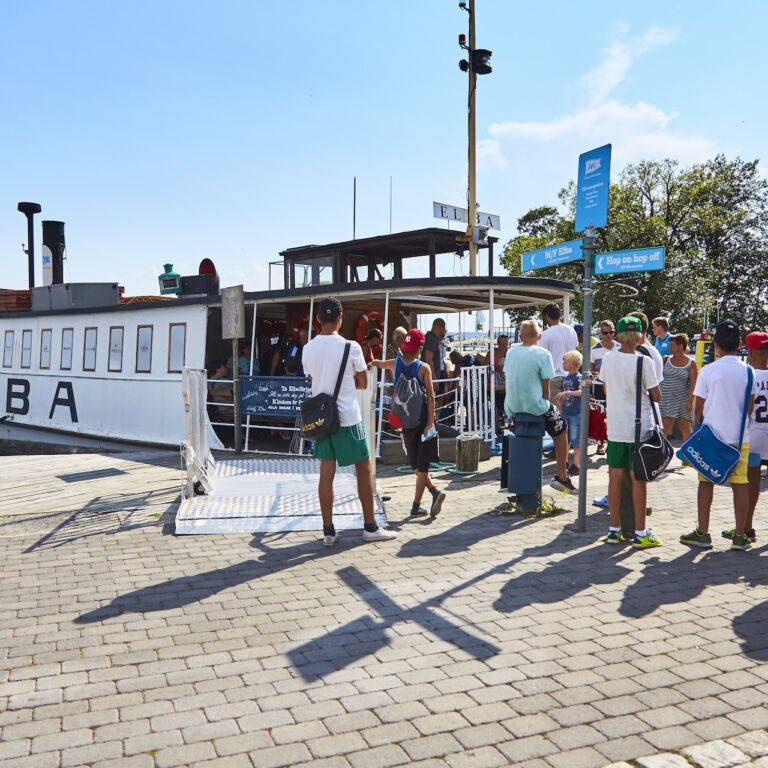 Vackra Elba farjan Vasteras utomhusbild