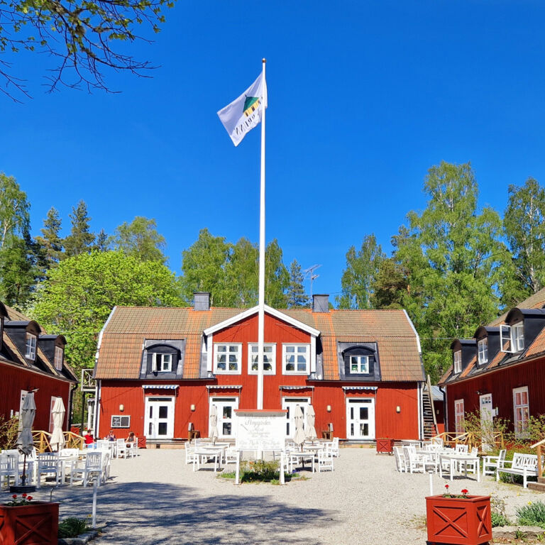 Visitvastmanland satra brunn innergard 2025