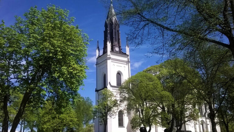 Visitvastmanland skinnskattebergs kyrka toppbild 1920x1280