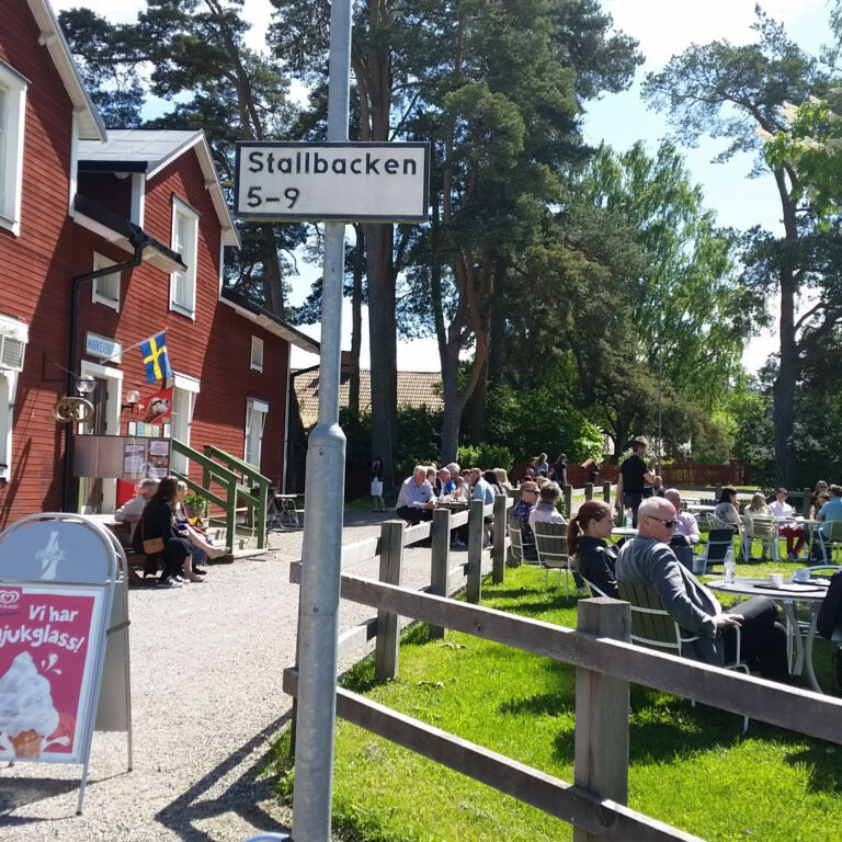 Utomhus sommarbild från Marketenteriet