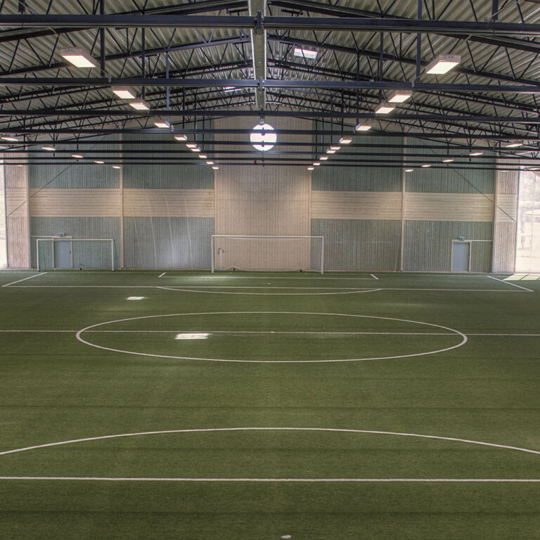 Bild på inomhushallen i Skinnskatteberg