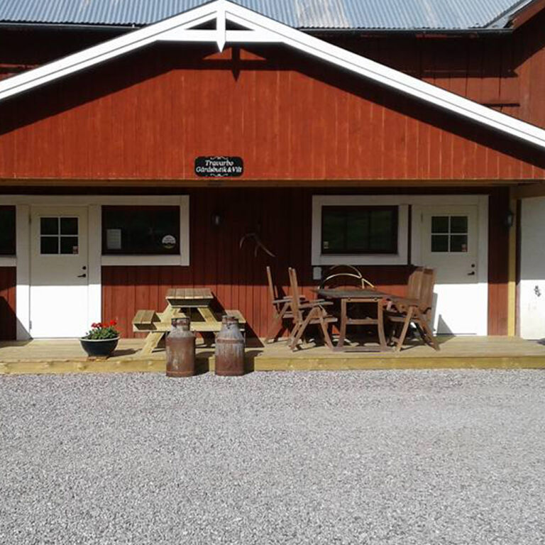 Visitvastmanland travarbo toppbild2